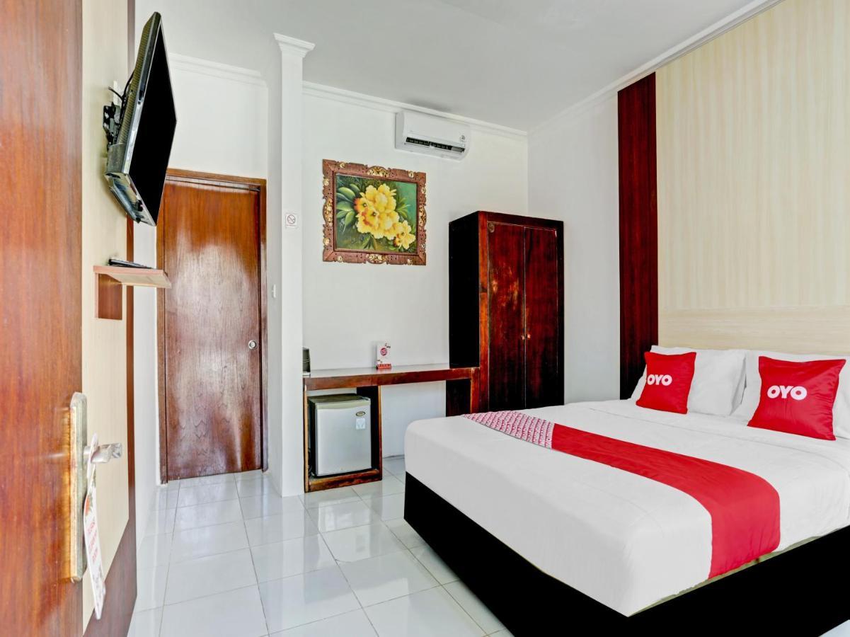 Oyo 90638 Pondok Idas Hotel Legian Exterior foto