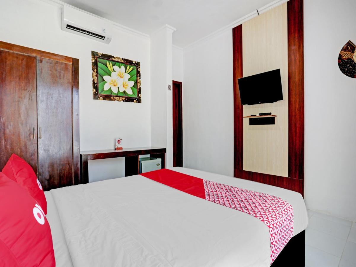 Oyo 90638 Pondok Idas Hotel Legian Exterior foto